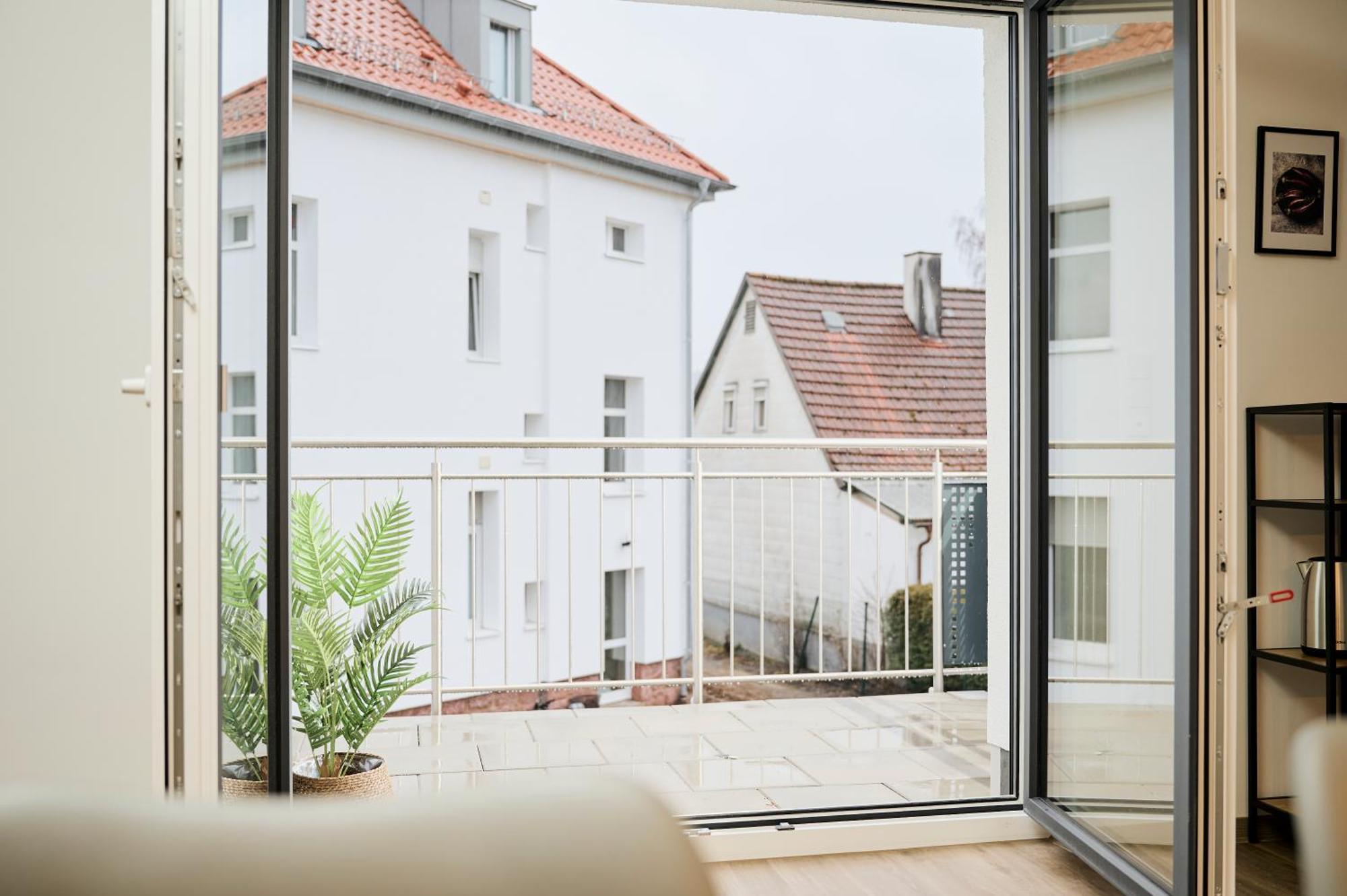 Moderne Apartments Mit Highspeed-Wlan Und Gratis-Tiefgarage Ihr Perfekter Rueckzugsort Nahe Dem Zentrum Und Der Therme I Barrierearm Bad Kissingen Esterno foto